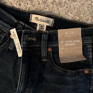 Madewell Women's Skinny Jeans - Dark Blue